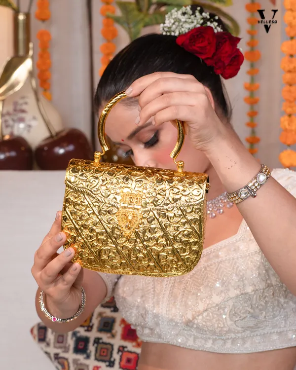 Svarna_Heritage_Metal_Bag